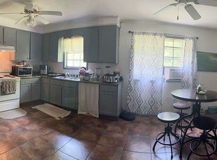 21 Magnolia St, Hattiesburg, MS 39402