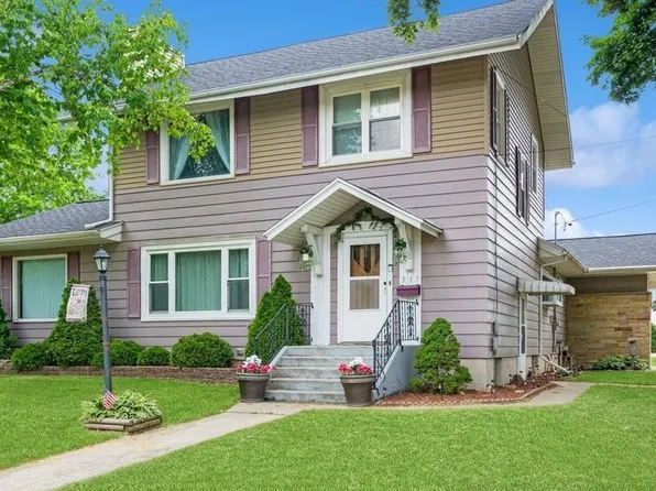 517 Degner AVENUE, Mayville, WI 53050