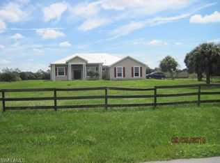 18180 Traverse Dr, Alva, FL 33920