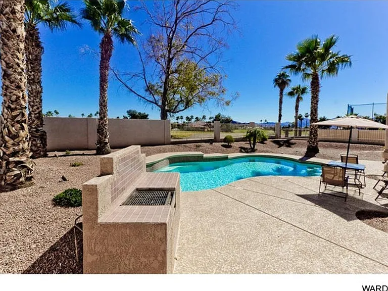 820 Granada Vereda — Photo 22