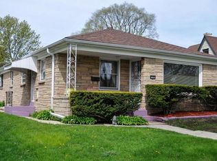 3183 N 58th St, Milwaukee, WI 53216