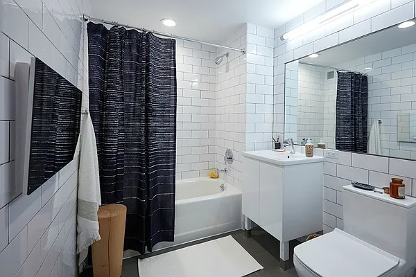 Rented by REAL New York | media 5