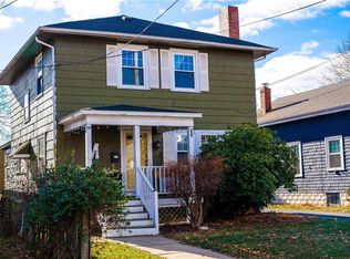 96 Ferncrest Ave, Cranston, RI 02905