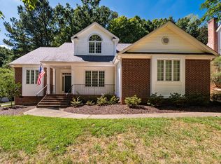222 Highlands Lake Dr, Cary, NC 27518