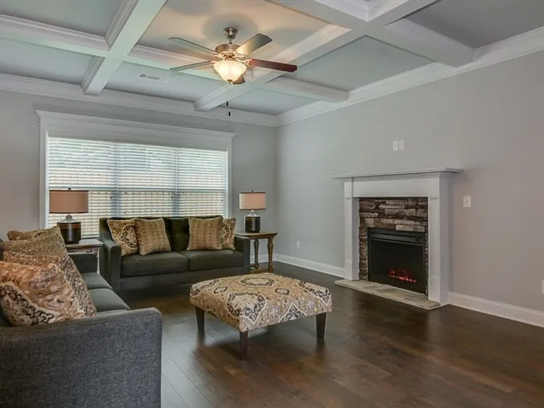 505 Gary Glen Dr — Photo 6