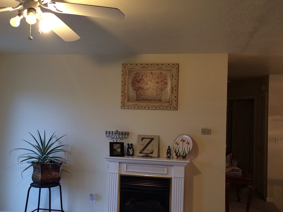 2nd image of 518 Gilbert Dr