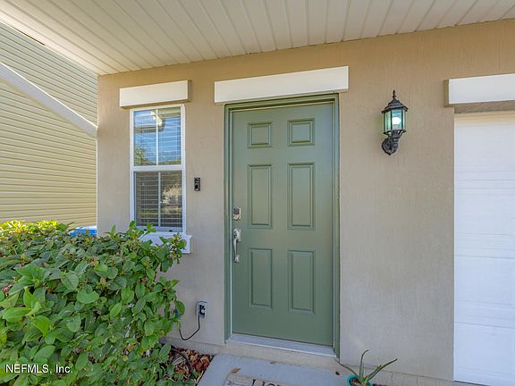 3rd image of 274 Moultrie Village Ln