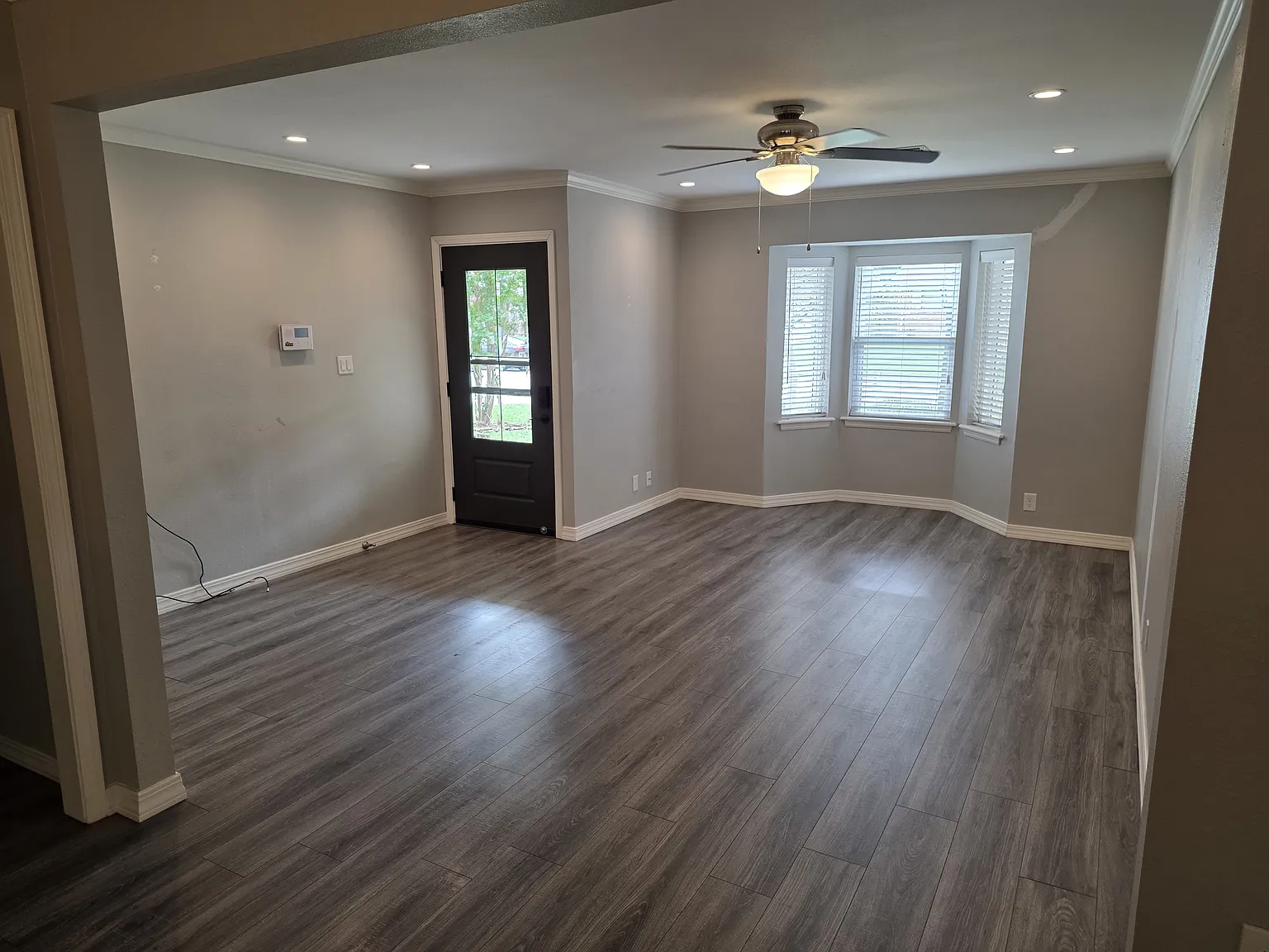 3 bed, 1600 sqft, $1,850 — Photo 3