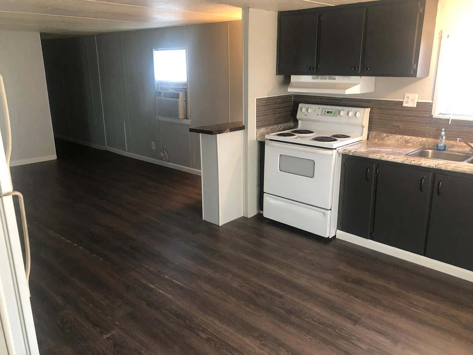 2 bed, 812 sqft, $850 — Photo 3