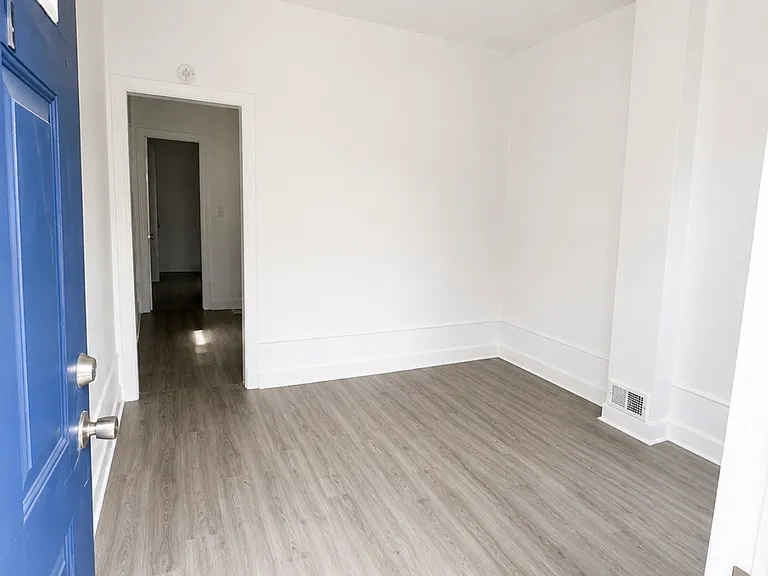 134 Thompson St #34 — Photo 2