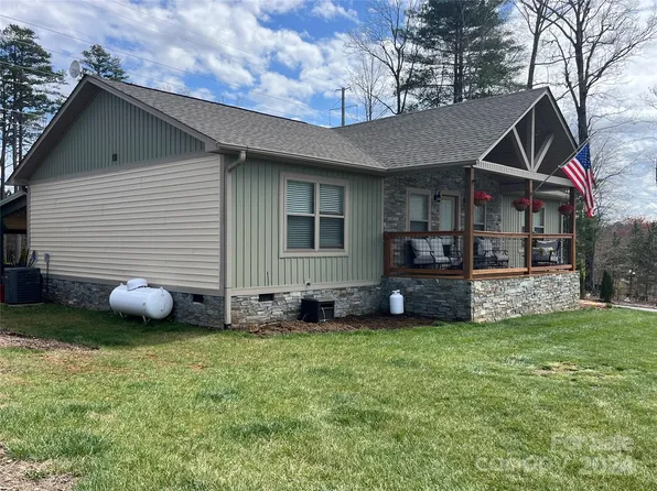 46 Marys Ln, Marion, NC 28752