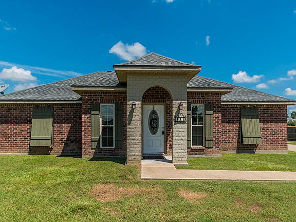 2nd image of 148 Sugarland Cir