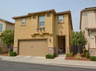 7071 N Refinement Dr, Fresno, CA