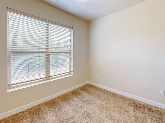 5th image of 132 E Sego Lily Dr #A110