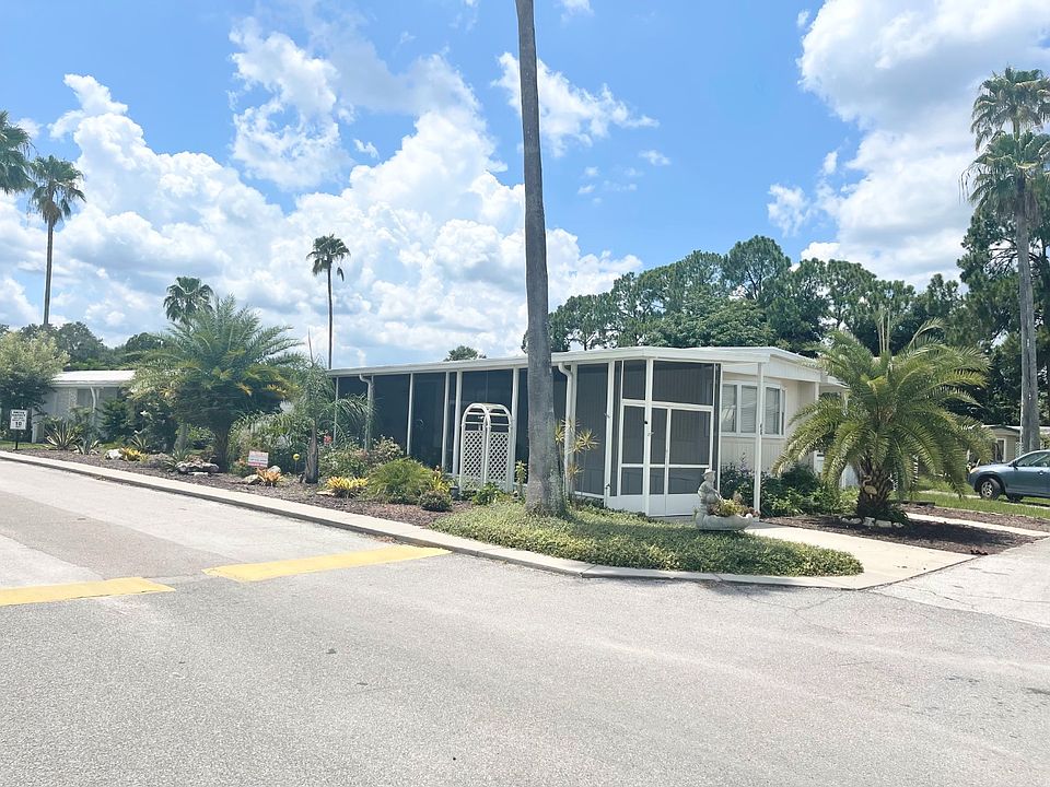 1st image of 45 Oakwood Dr