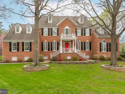 857 Forestville Meadows Dr, Great Falls, VA, 22066