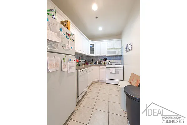 Rented by Ideal Properties Group | media 7