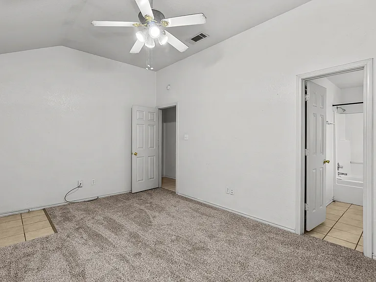 210 Joshua Blvd #210 — Photo 15