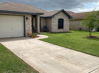 521 Cancun, Los Fresnos, TX 78566