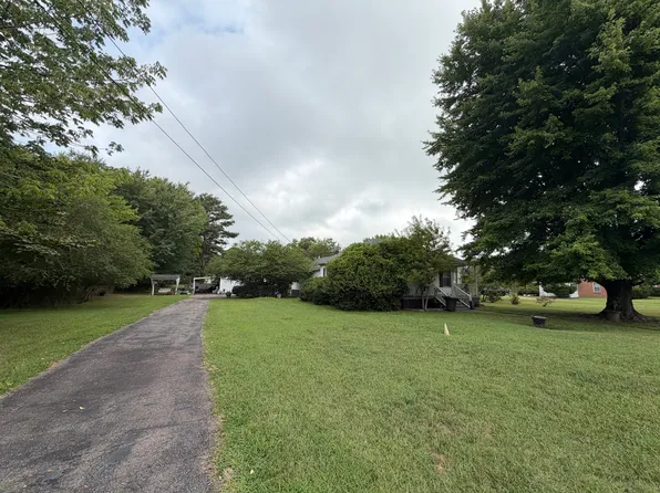 17355 Warwick Blvd, Newport News, VA 23603