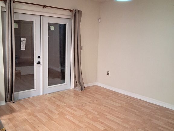 2nd image of 3501 Pine Ridge Ct