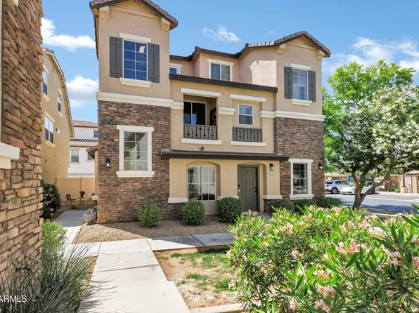 945 W WENDY Way, Gilbert, AZ 85233