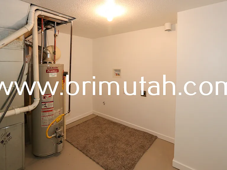 2613 S Hartford St — Photo 19