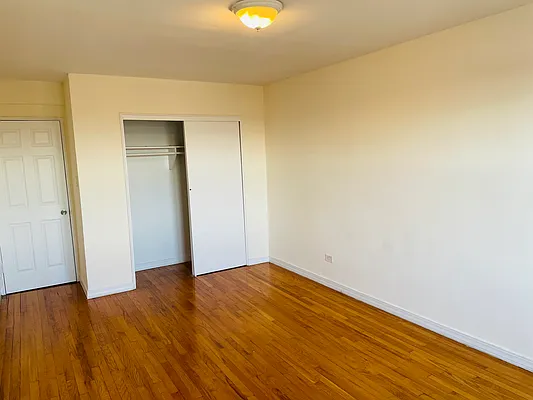 Sold by Trusted Property Advisors Corp | media 19