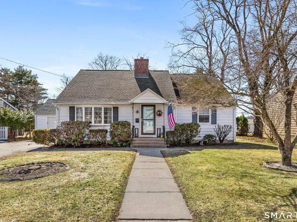 24 Peace Court, Plainville, CT 06062