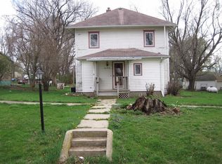 505 3rd St, Cushing, IA 51018