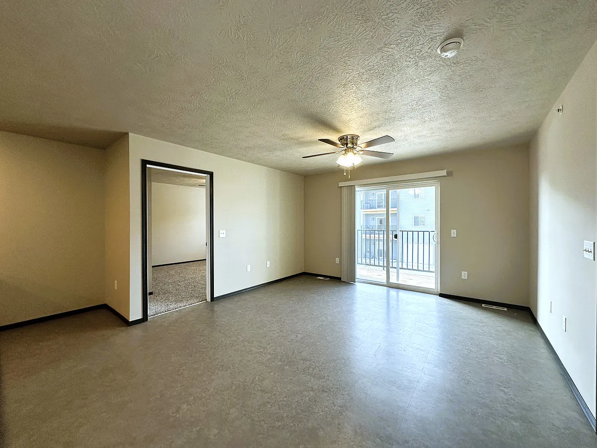 Building Photo - 303 Tiger Way #202