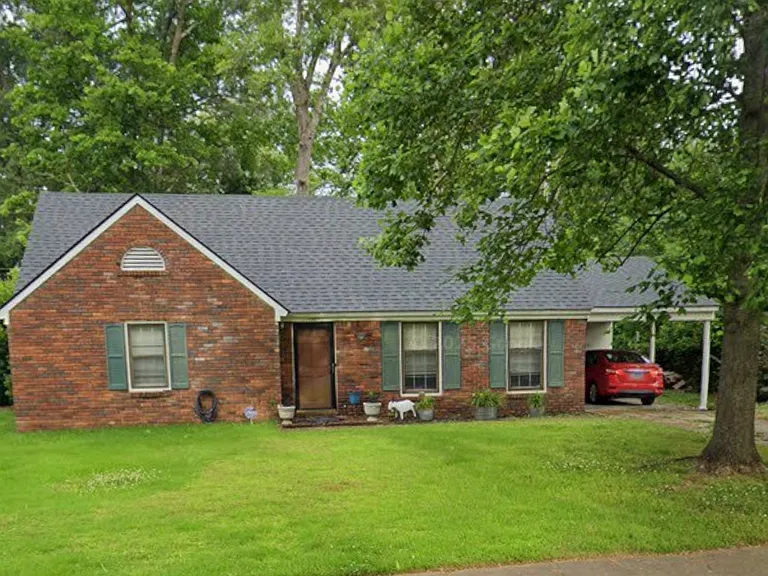 1589 Wheaton St — Photo 1