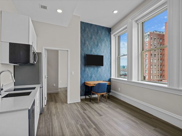 82 Weybosset St #A6C7757D2