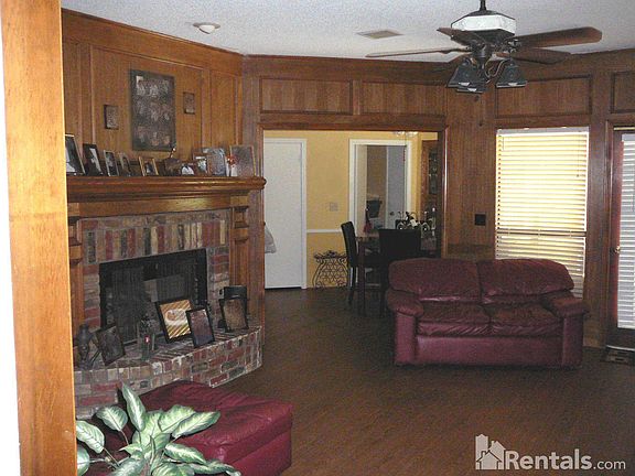 5th image of 4129 Mesa Dr