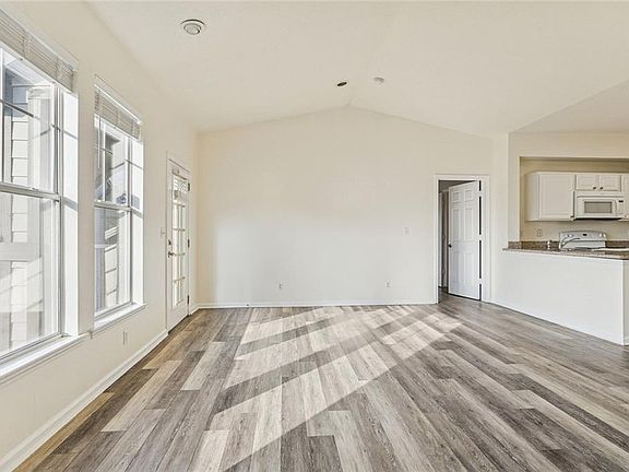 4th image of 350 Emerald Forest Blvd APT 4201