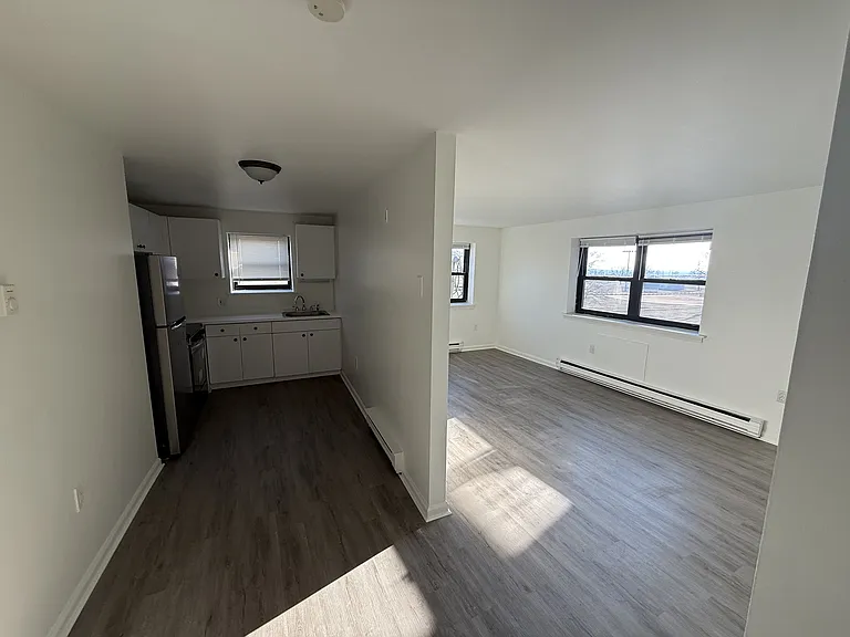 832 Atlantic St #4A — Photo 6