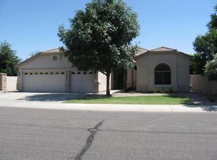 811 E Beechnut Dr, Chandler, AZ 85249