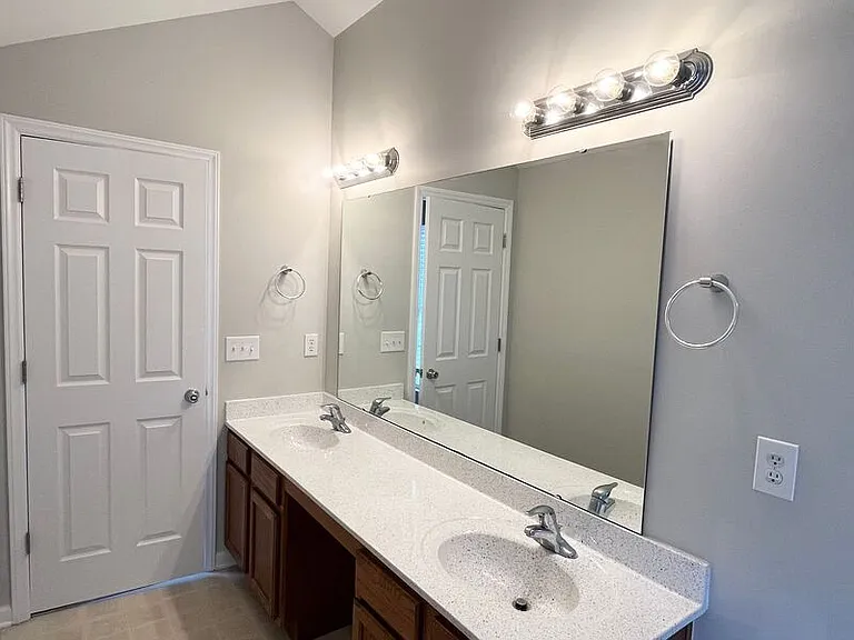 10 Red Sunset Ln — Photo 24