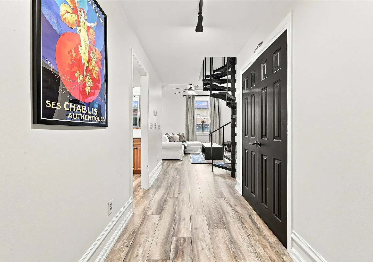 Lovely 2 Bed 1.5 Bath In Wilmington — Photo 2