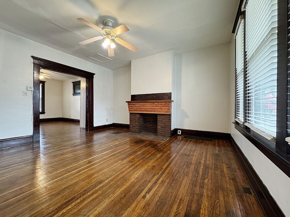 Family room-2
