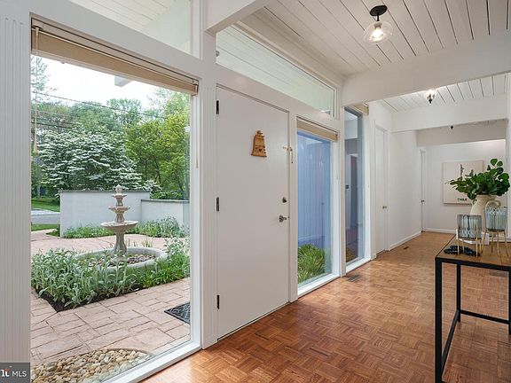 3rd image of 73 Wilson Rd