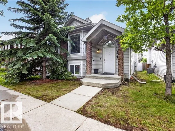 4808 Terwillegar Cmn NW, Edmonton, AB T6R 3H7