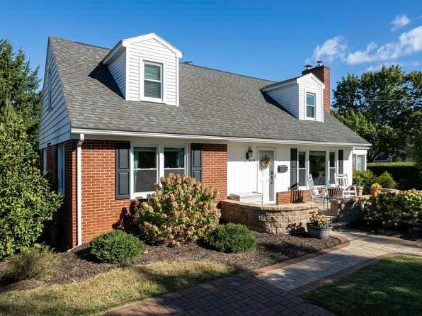 815 Elmwood Dr, Harrisonburg, VA 22801
