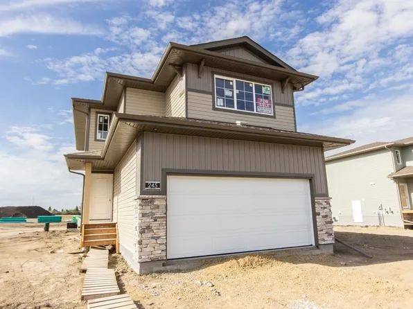 245 N Turnbull Close Red, Deer, AB T4P 3H6