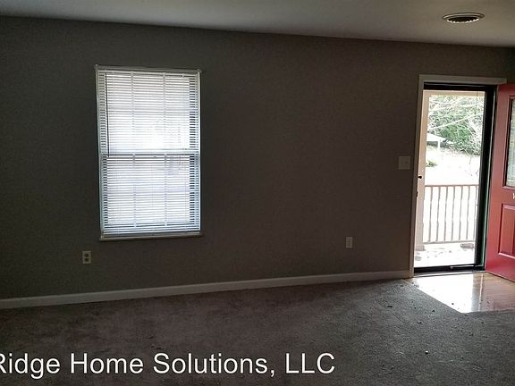 3rd image of 4094 White Wood Cir
