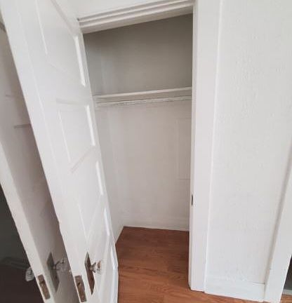 2nd image of 26 Westminster Ave APT 9