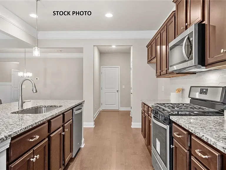 1581 Winding Ridge Trl — Photo 10