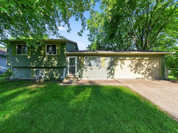 609 Stickler Ave, Mishawaka, IN 46544