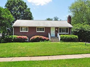 7711 Royston St, Annandale, VA 22003