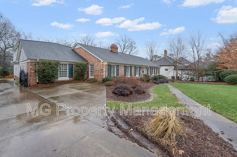 Building Photo - 4023 Arborway